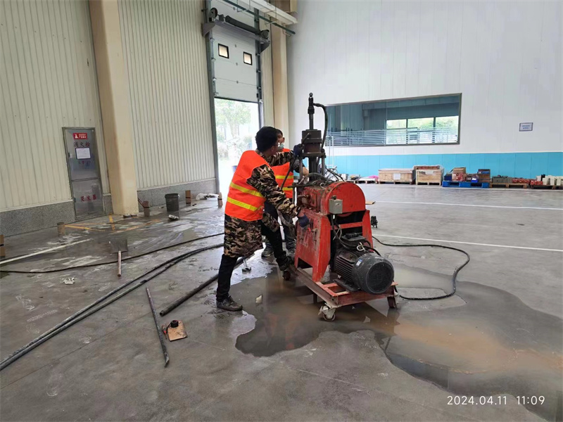 江苏厂房地面下沉塌陷注浆加固施工